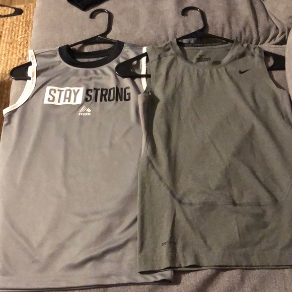 BOYS ADIDAS AND NIKE COMBAT COMPRESSION LOT OF 2 SLEEVELESS ATHLETIC SHIRTS - Picture 1 of 5